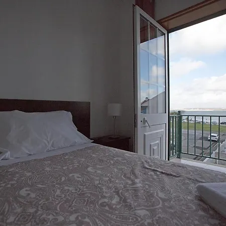 Waters House - Feel At Ir Our Sea Nyaraló *