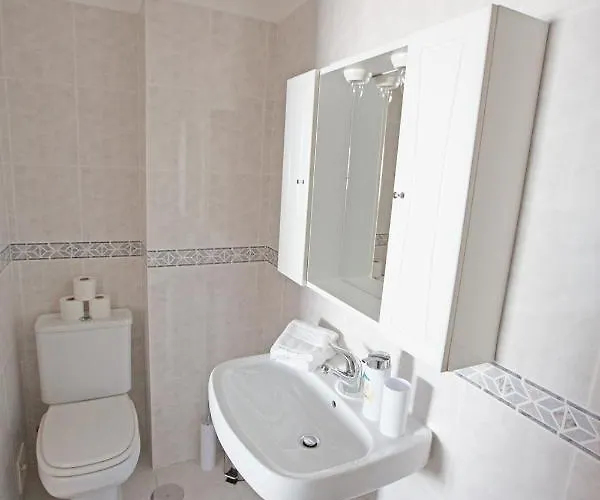 Waters House - Feel At Ir Our Sea * Peniche