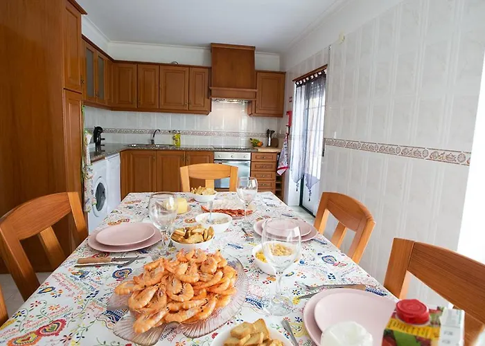 Waters House - Feel At Ir Our Sea Holiday home Peniche